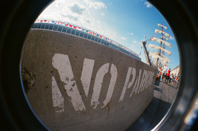 130225_lomo_fisheye2_lomo400_noparking_120925